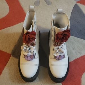 Katy Perry Bliss Ivory Combat Boots w/Rosettes